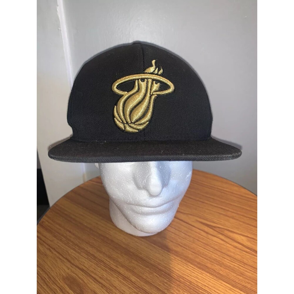 Mitchell Ness Miami Heat Snapback Hat Gold Thread Logo NBA Basketball Cap Black